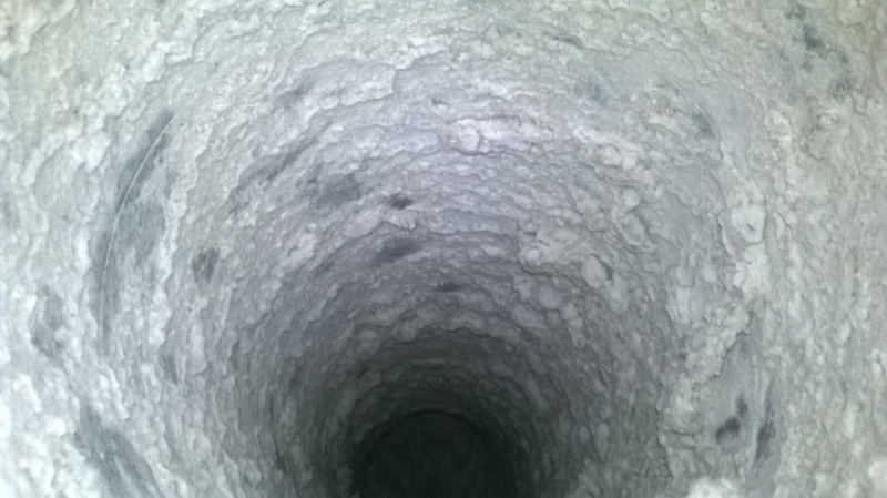 1 Build up of fabric in laundry extraction system